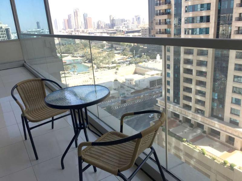 Espace Holiday Homes - Ocean Heights 14 Dubai Exterior foto