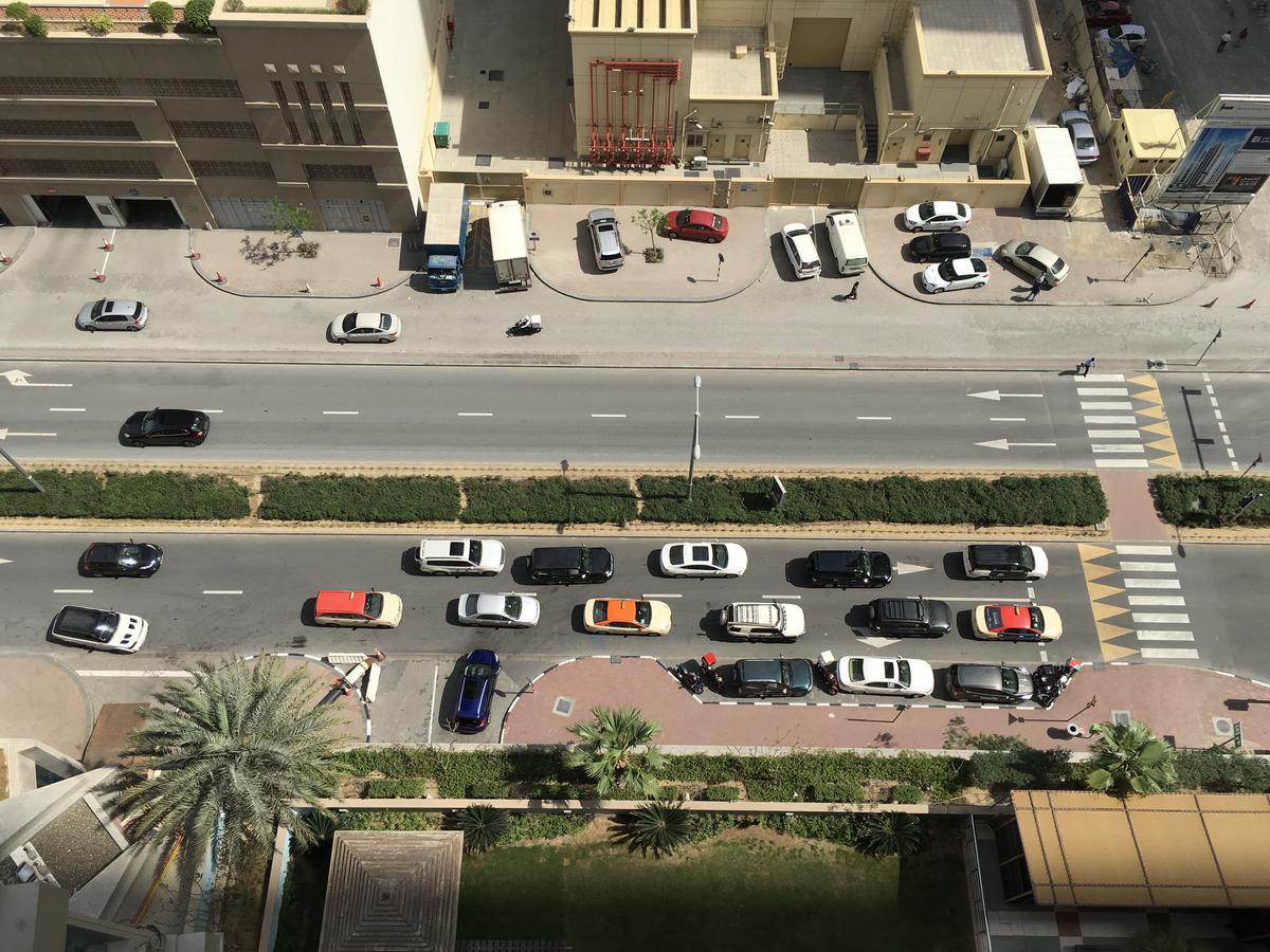 Espace Holiday Homes - Ocean Heights 14 Dubai Exterior foto